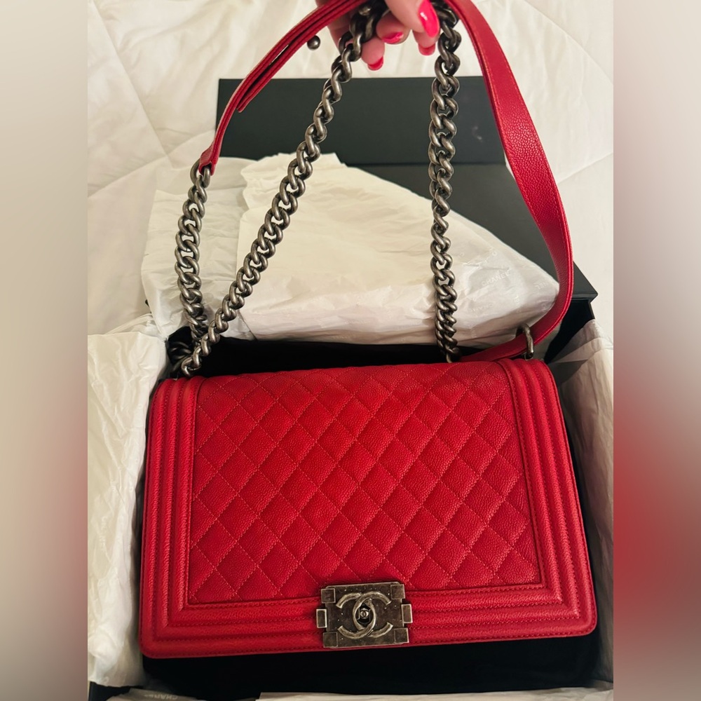 Chanel Medium Caviar Leboy Bag ❤️